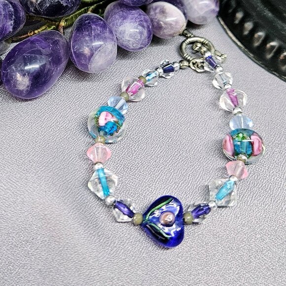 Heart Bracelet w/ Lampwork Beads, Crystals, and a Silvertone Toggle Clasp, 6.5" - Picture 3 of 5
